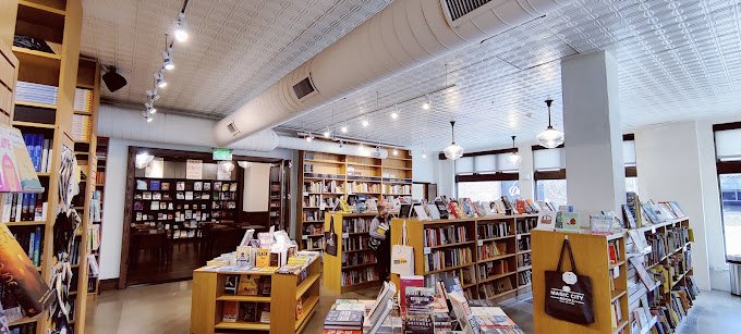 Magic City Books