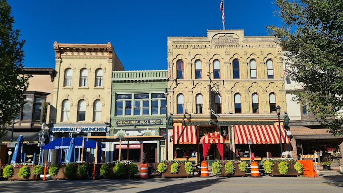 Milwaukee Brat House