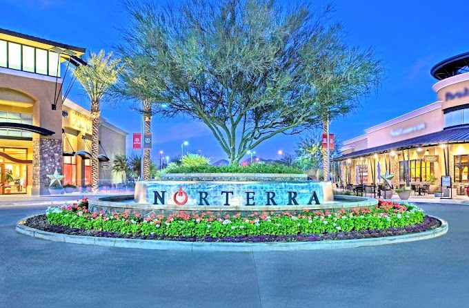 Shops at Norterra