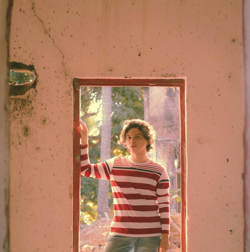 10 Alarming Signs Mold Is Invading